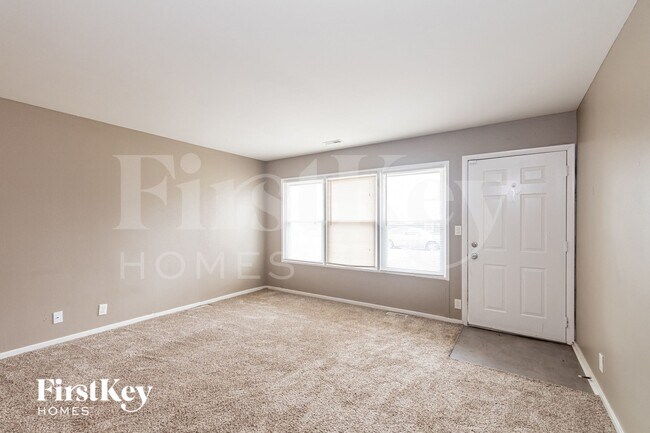 Foto del edificio - 3107 N Fuller Dr