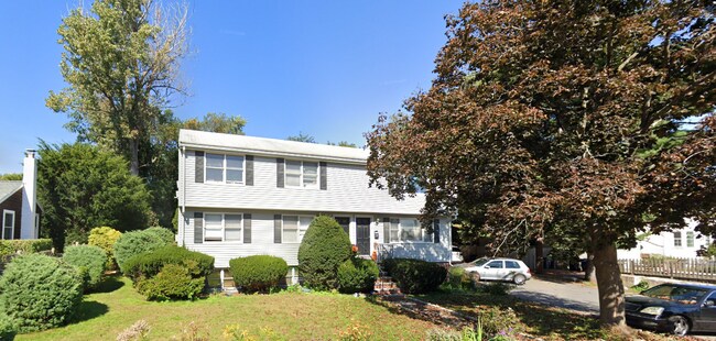 Building Photo - 41 Loomis St