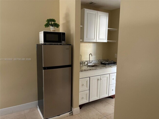 Foto del edificio - 2963 Genoa Pl