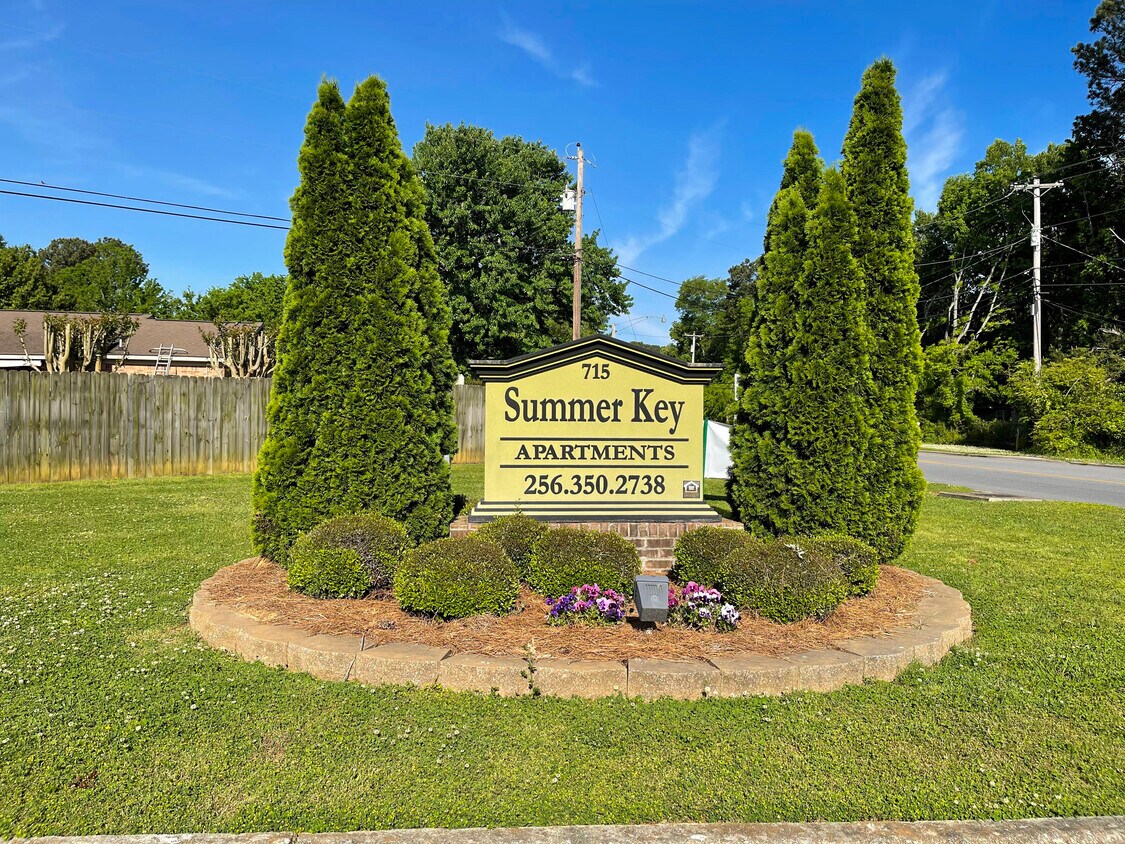 Apartment In Summer Key Apartments