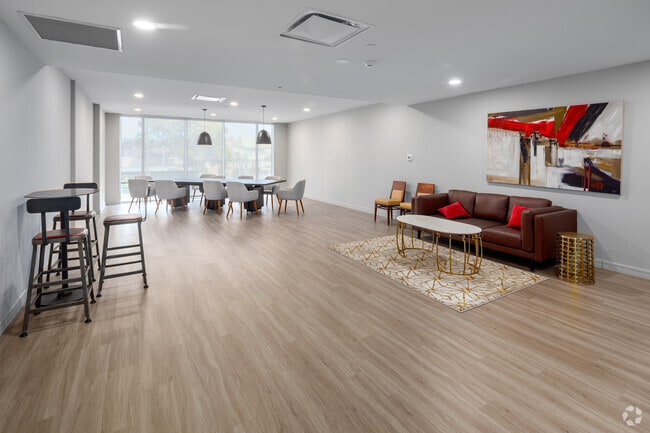 Party Room - Walnut Place