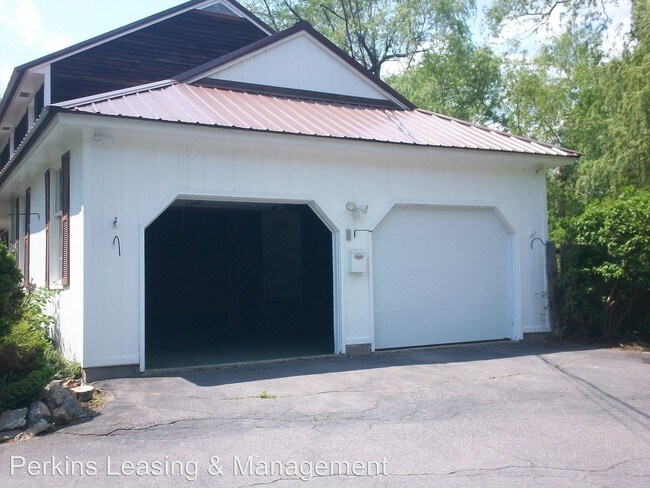 Foto del edificio - 4 br, 2.5 bath House - 1 Cherry Hill Terrace