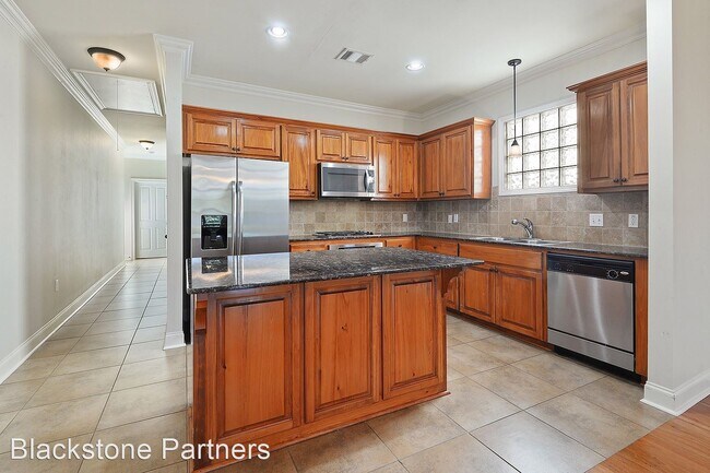 Building Photo - 3 br, 2 bath House - 14725 Villa Court Dr