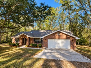 Building Photo - 2733 Masterson Ln