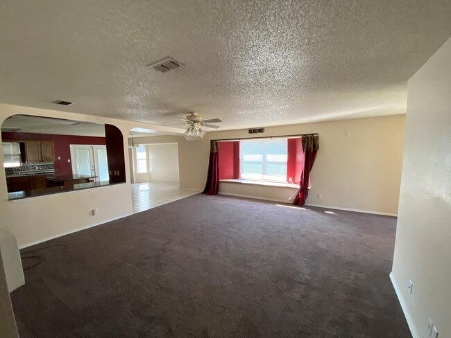 Building Photo - 4419 Casa Blanca Dr