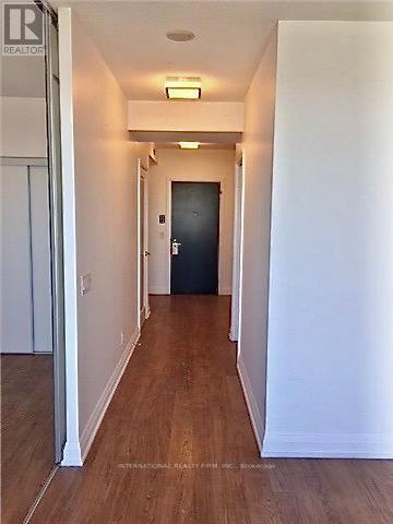 Photo du bâtiment - 5-4225 Sheppard Ave E