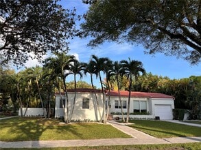Building Photo - 9302 NW 2nd Ct