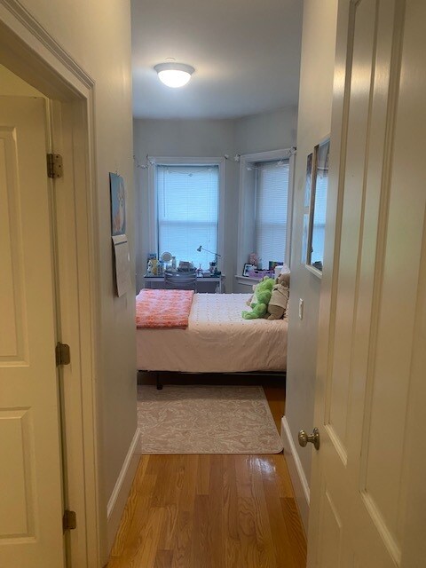 Foto del edificio - 1089 Beacon St