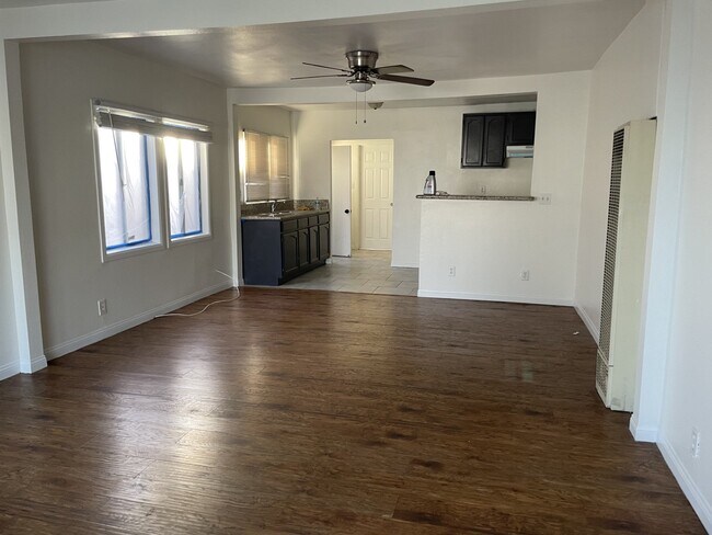 Foto del edificio - 4807 McKinley Ave