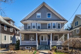 Building Photo - 46 Dunnell Rd
