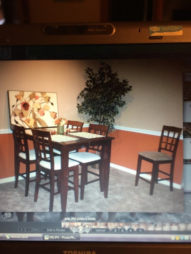 Dining Room - 1920 Summer Club Dr.