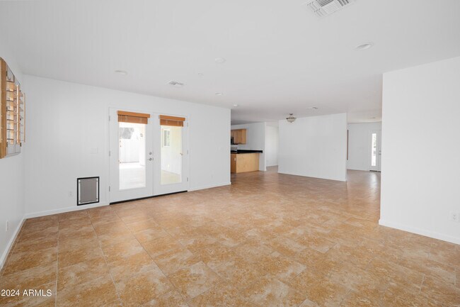 Foto del edificio - 6946 E Hubbell St
