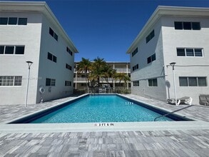 Building Photo - 462 Golden Isles Dr