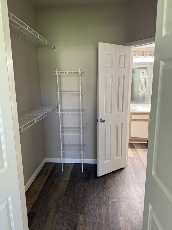 Building Photo - 7423 S Quail Cir