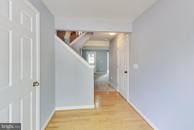 Building Photo - 26122 Lands End Dr