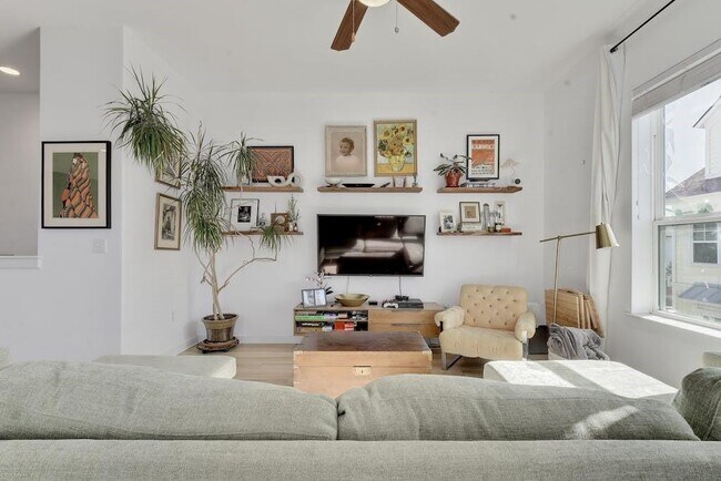 Foto del edificio - 4008 Briones St