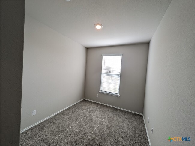 Building Photo - 1134 Stone Vly Rd