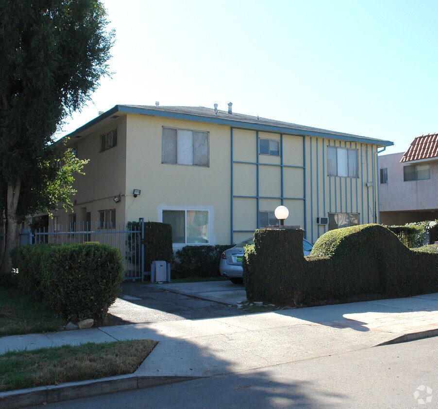 Building Photo - 10838 Morrison St