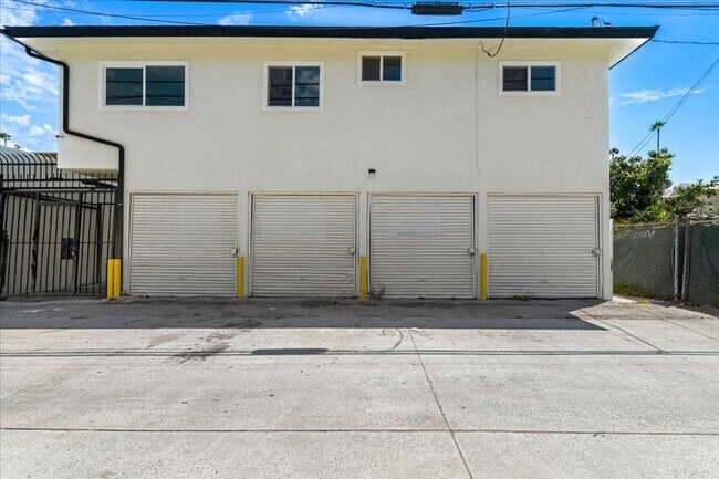 Foto del edificio - 317 E 97th St