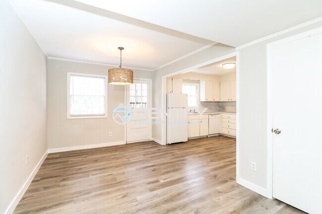 Foto del edificio - 623 S New Hope Rd