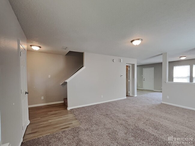 Foto del edificio - 2279 Westmere Dr