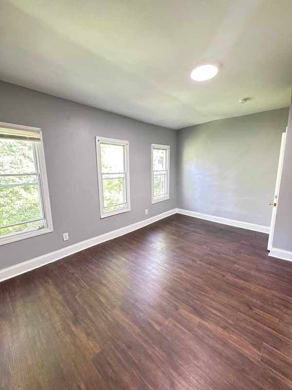 Foto del edificio - 436 W Queen Ln