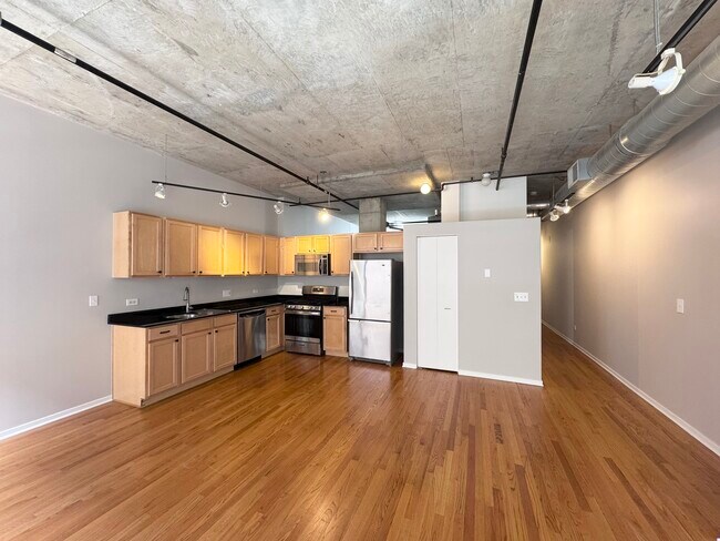 Foto del edificio - 933 W Van Buren St