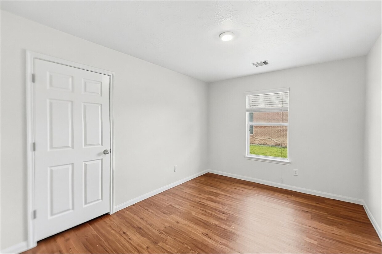 Foto del edificio - 3934 Hawthorn Glen Ct