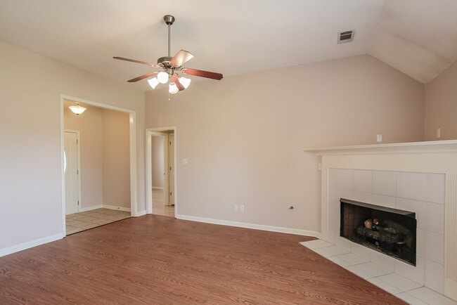 Building Photo - 6029 Marley St