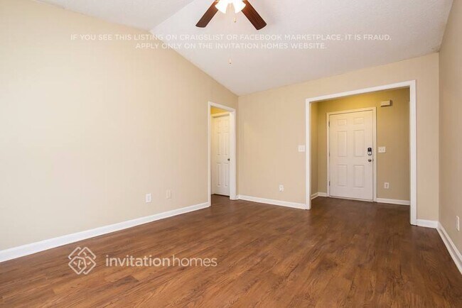 Foto del edificio - 317 Dreamland Ct
