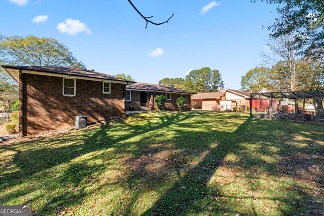 Foto del edificio - 6418 Briarwood Ct