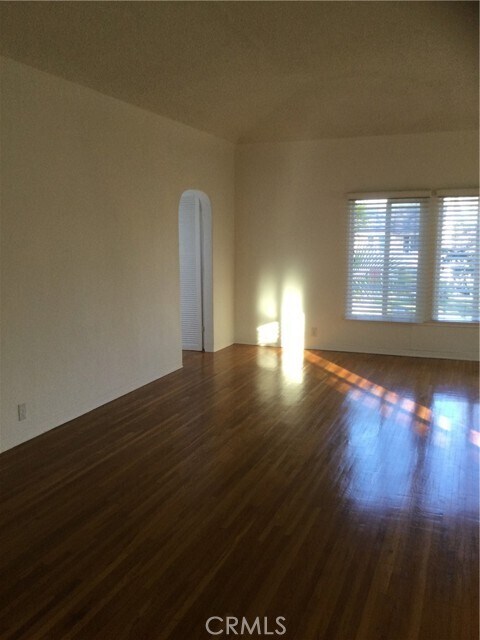 Foto del edificio - 1133 Redondo Blvd