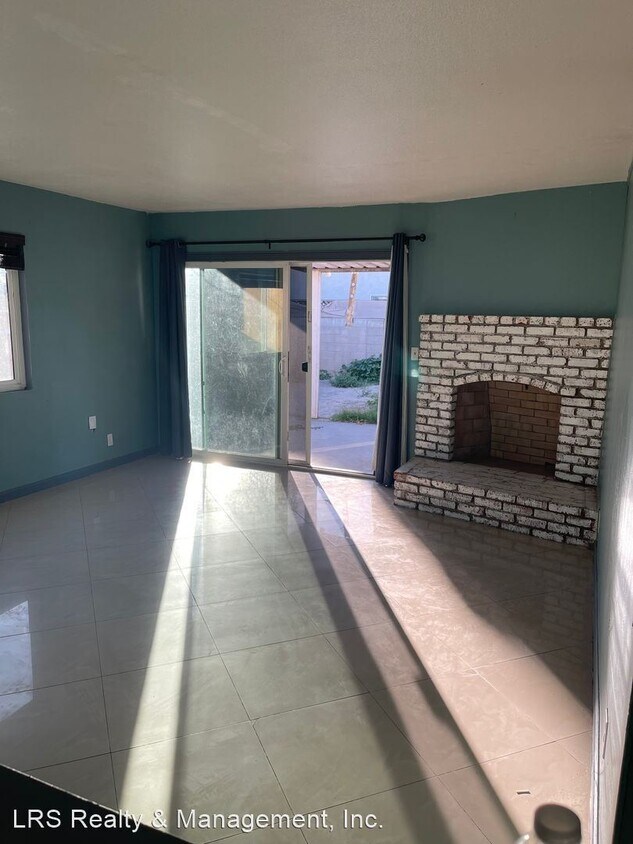 Primary Photo - 4 br, 2 bath House - 810 English St.