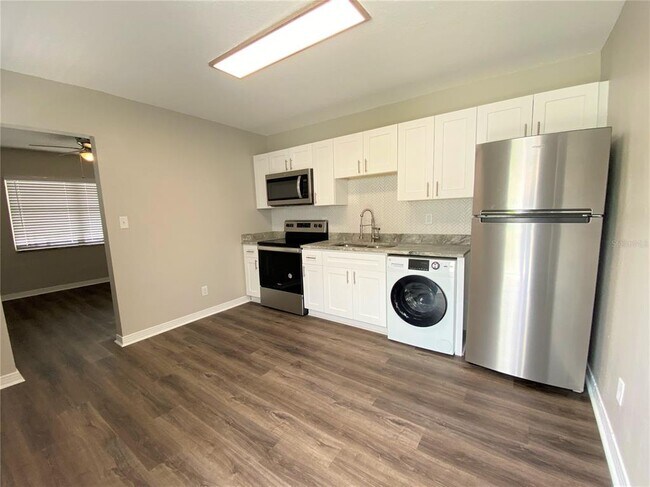 Foto del edificio - 3805 W Leona St