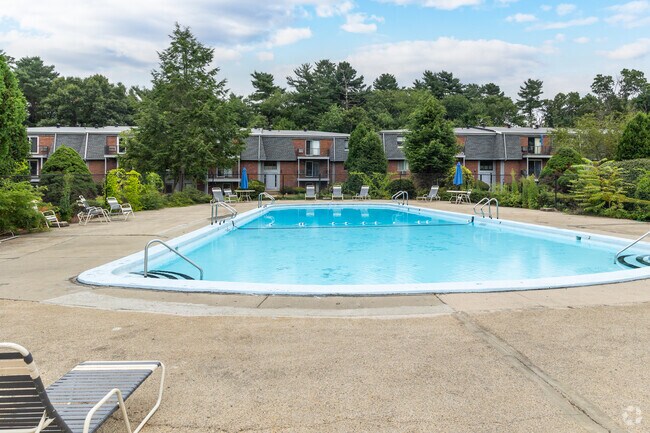 Piscina - Stoney Brook Village