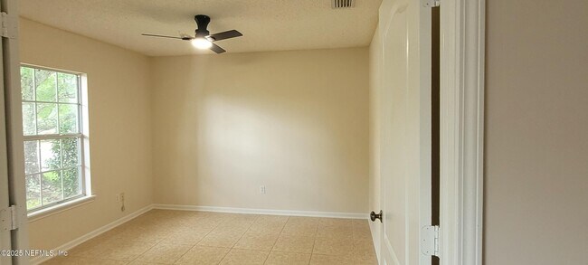 Building Photo - 14048 Ridgewick Dr