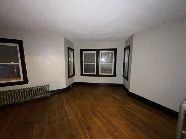 Foto del edificio - 4995 Turney Rd