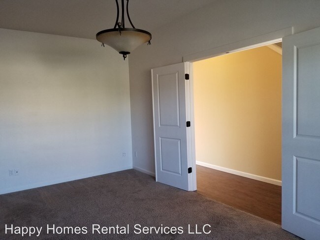Building Photo - 4 br, 3 bath House - 1283 N. Ewell Court