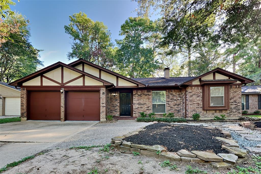 Primary Photo - 8 W Broken Oak Ct