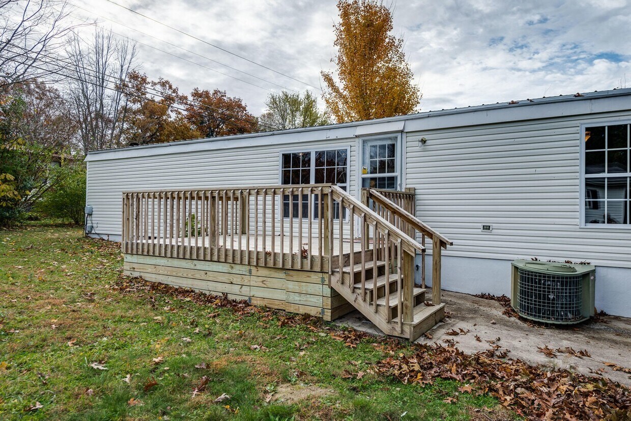 302 Rugby Rd, Crossville, TN 38558 House Rental in Crossville, TN