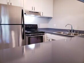 Building Photo - 3225 Julliard Dr