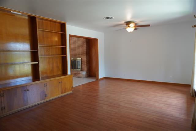 Foto del edificio - 821 N Hampton Rd