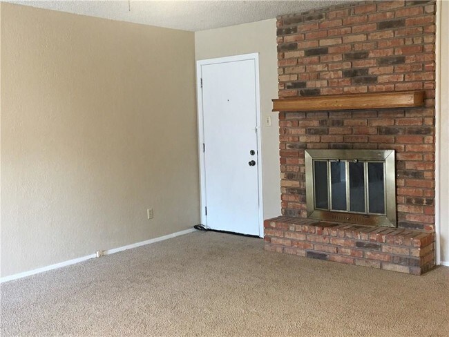 Foto del edificio - 2926 Button Willow Pkwy
