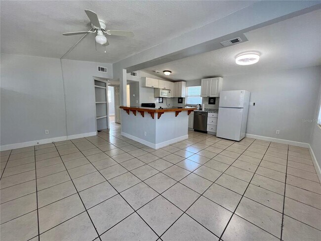 Foto del edificio - 860 49th Ave N