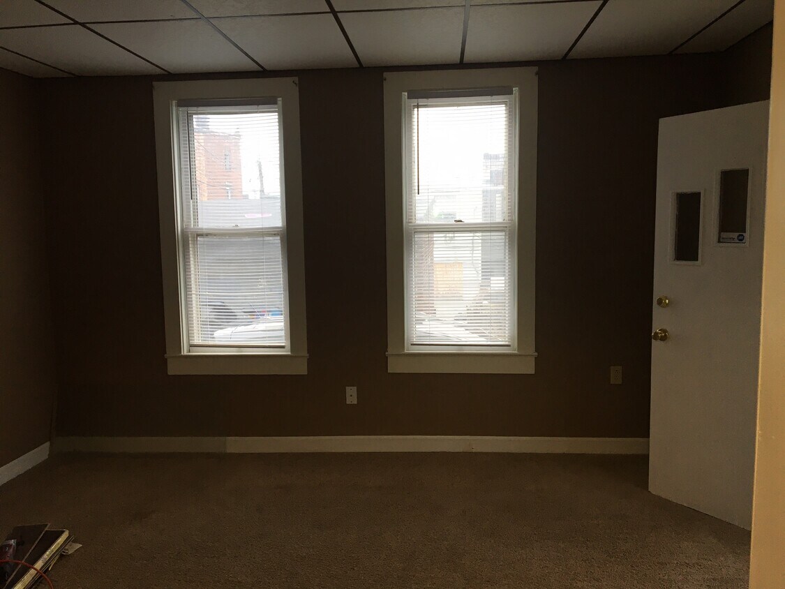 33 N River Aly, Steelton, PA 17113 Townhome Rentals in Steelton PA