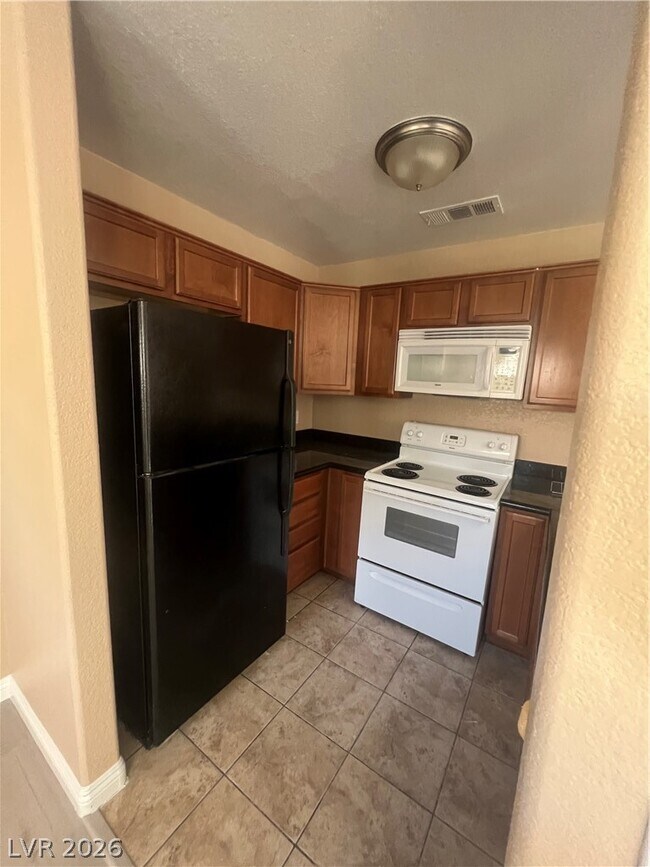 Building Photo - 3145 E Flamingo Rd