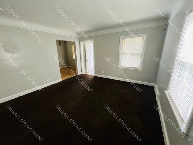 Building Photo - 11311 St Marys St