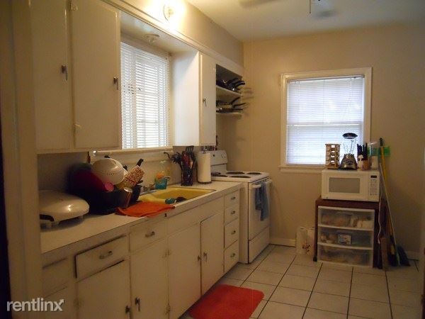 Foto del edificio - 1735 Fairchild Ave