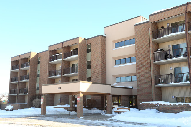 Building Photo - Elmwood Park Senior Apartments