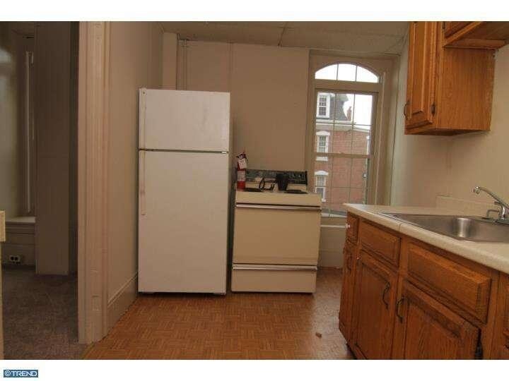 Kitchen - 401 Main St